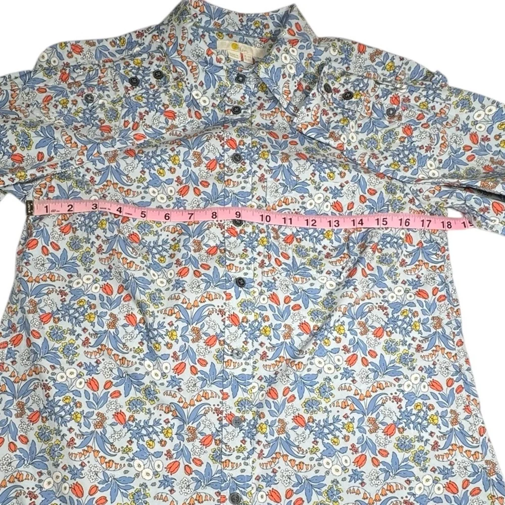 Boden Woman’s Blue Floral Button Down Shirt Size 6R - Picture 7 of 16